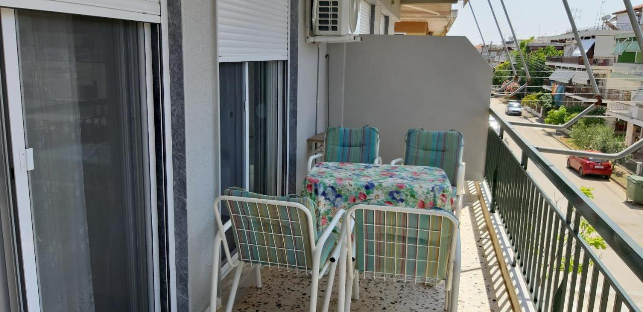 Zoi Apartments Paralia Dionysiou Luaran gambar