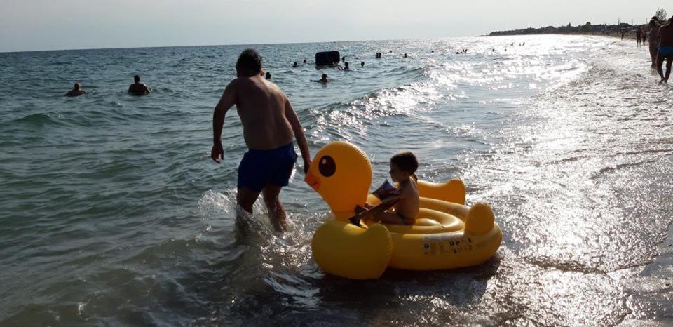 Zoi Apartments Paralia Dionysiou Luaran gambar